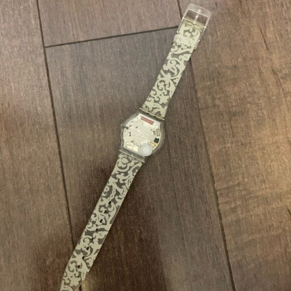 (Brand New) Vintage Vivienne Westwood x Swatch limited edition watch main image 4